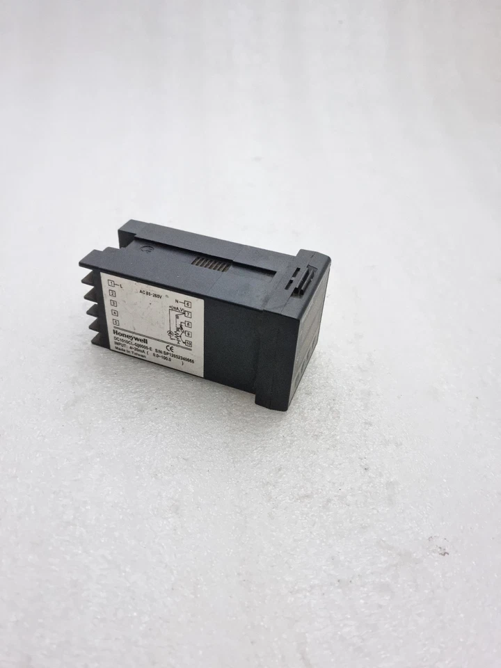 Honeywell DC1010CL-000000-E Digital Temperature Controller PID Ac 85-265V